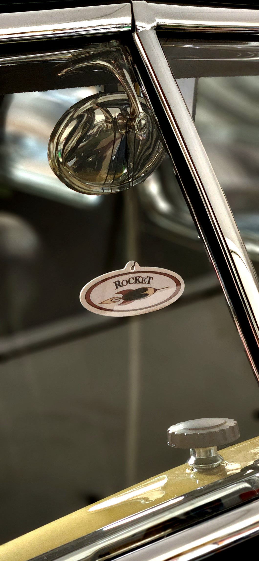 Rocket car air freshener - Vanilla